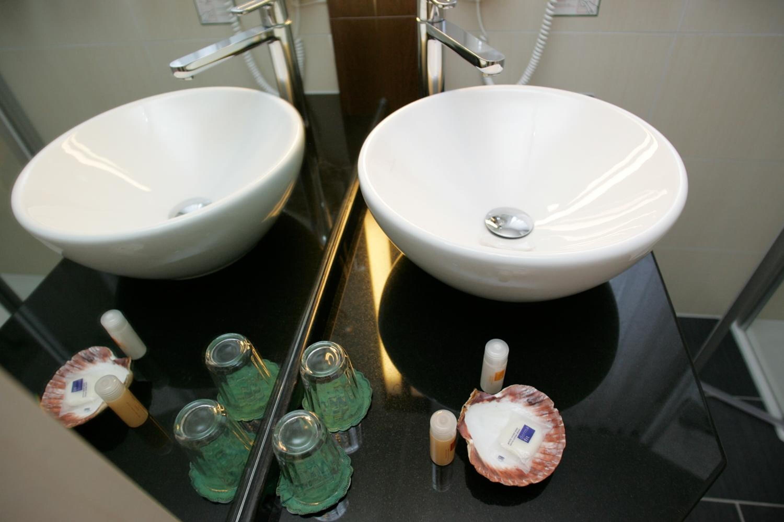 shower, free toiletries, hair dryer, bathrobes