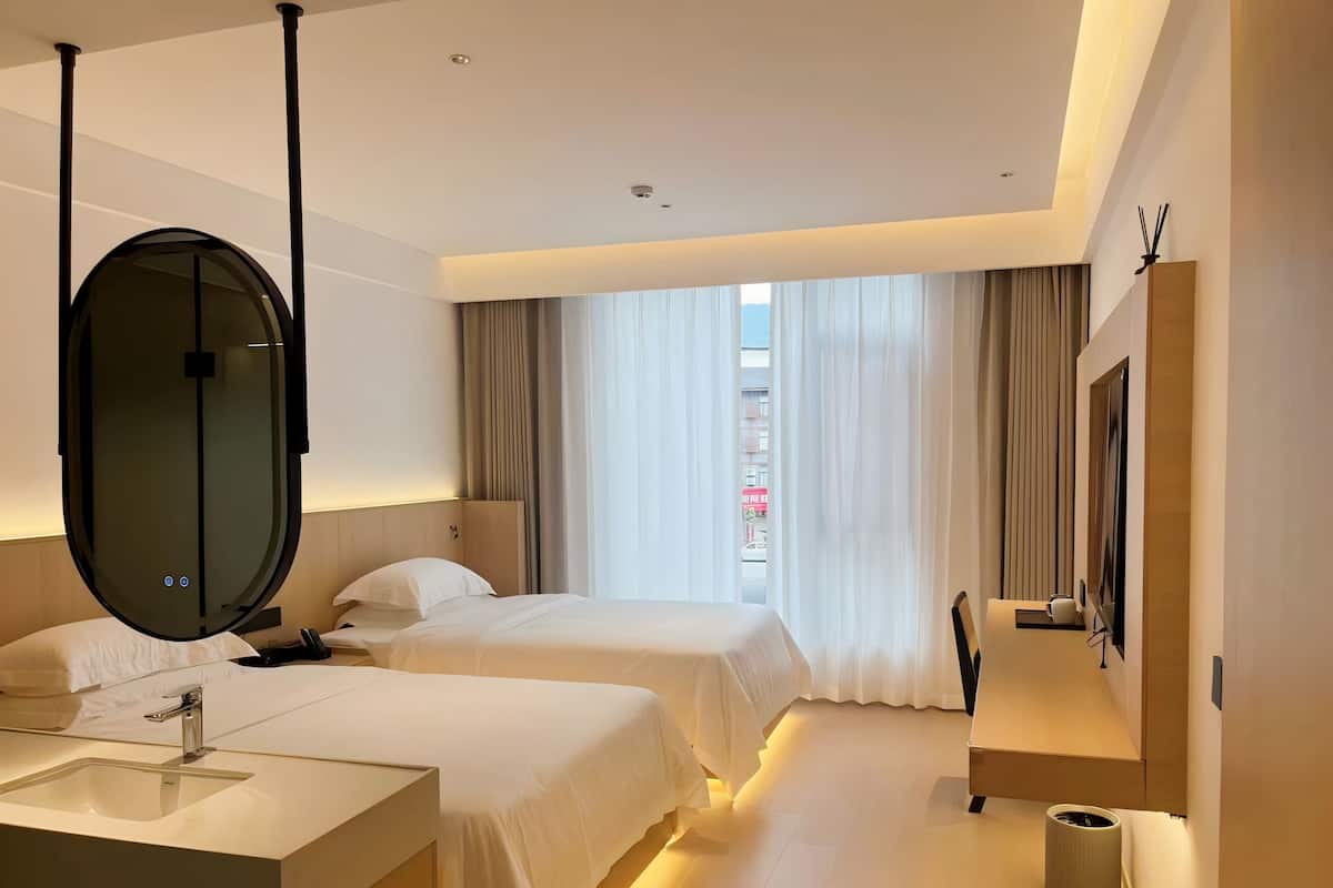 Comfort Twin Room