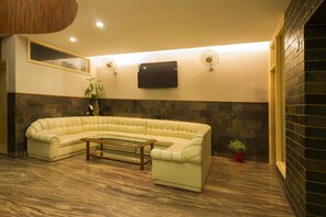 Interior - Hotel Bali Resorts (Reasi)