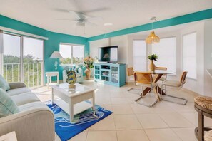 Smart TV, books, offices