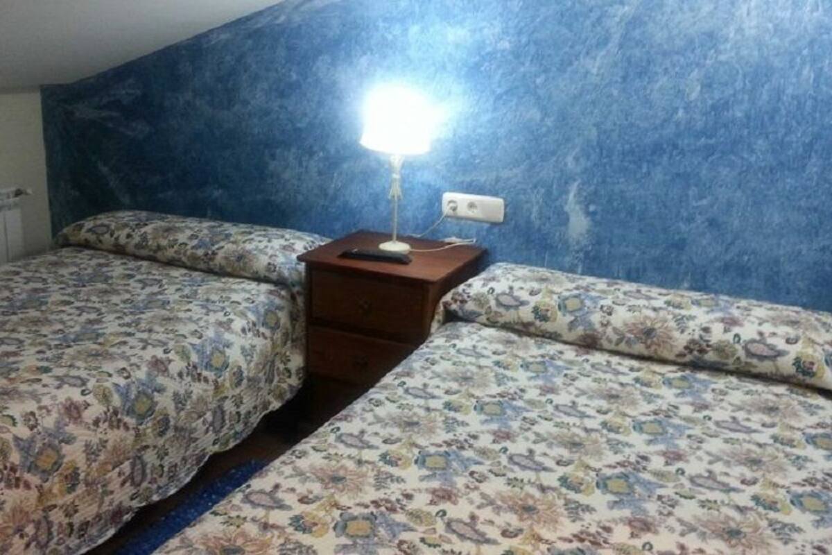 Wifi gratis y ropa de cama