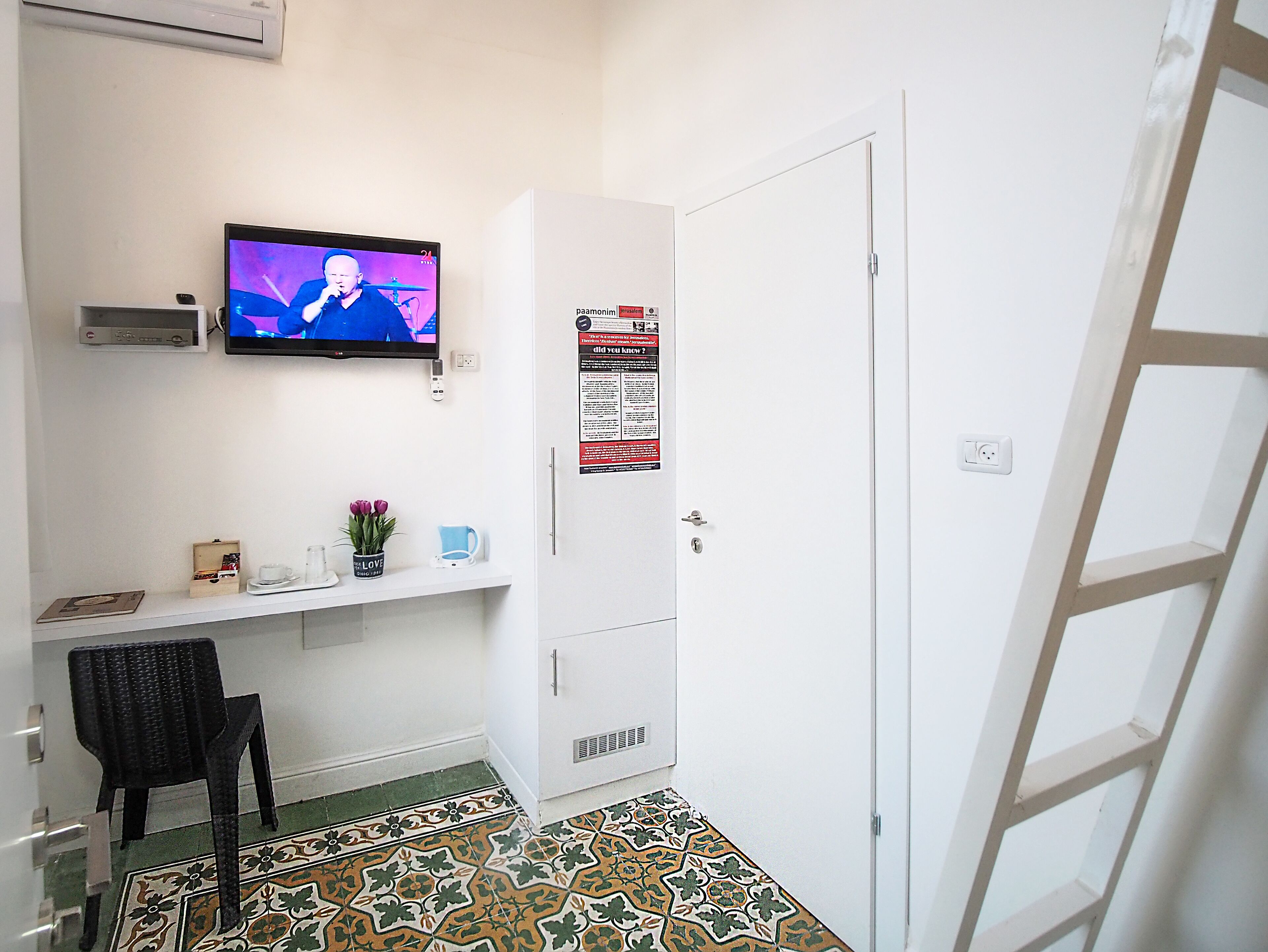 Photo - Paamonim Studios