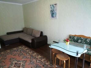 高级公寓式客房 | 高档床上用品、熨斗/熨衣板