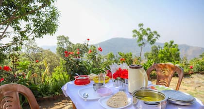 V Resorts Royal Homestay Jhimar