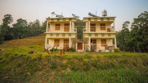 Unclassified image, 4 of 22, button - V Resorts Royal Homestay Jhimar (Bhikyasain)
