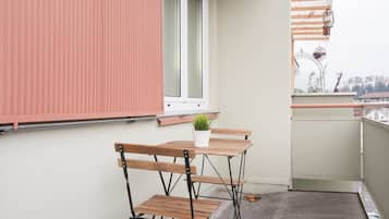 Classic Apartment | Terrace/patio