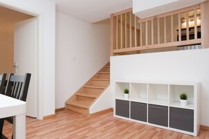 设计公寓 | 特色装修、特色家居、笔记本电脑工作区、熨斗/熨衣板