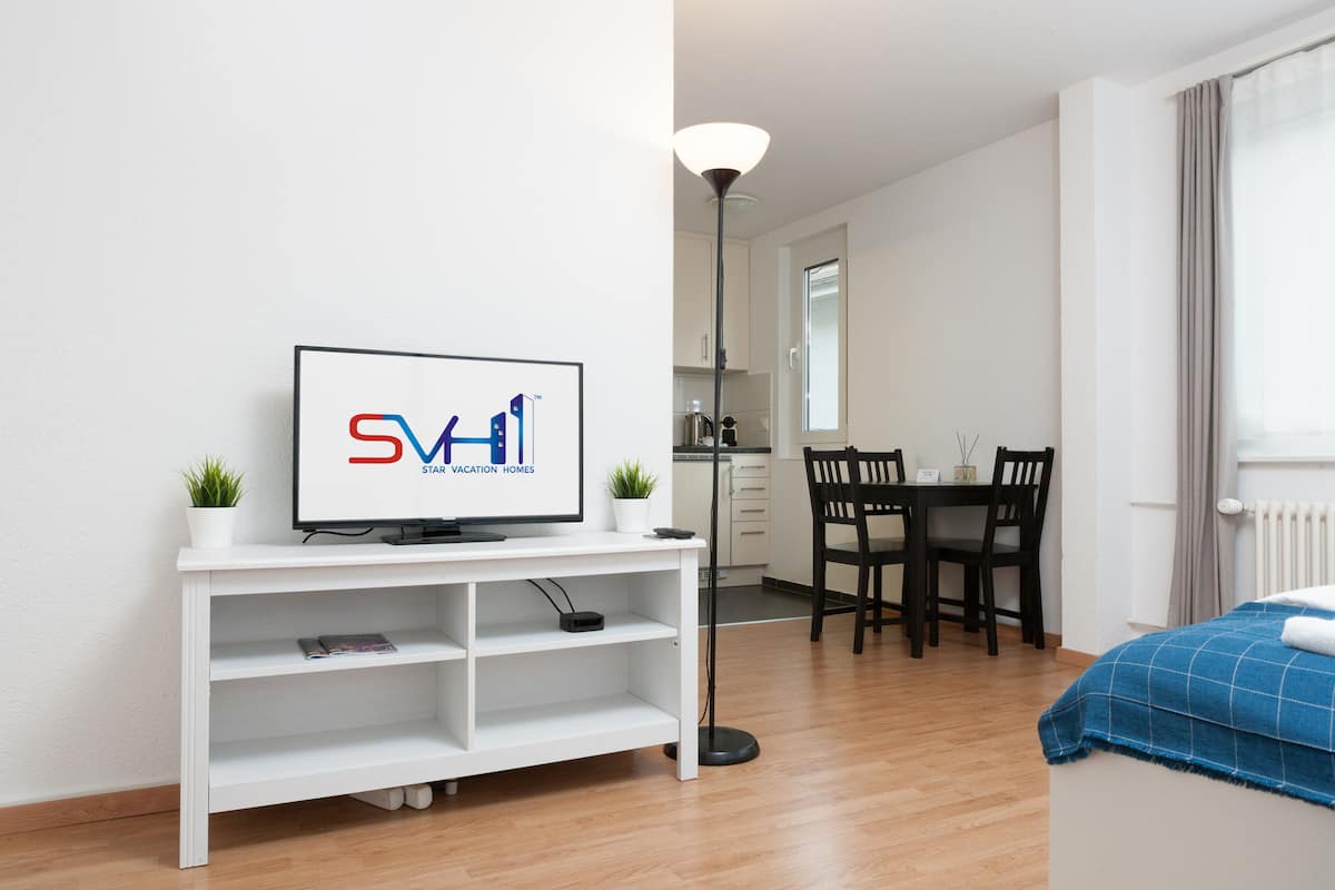 Téléviseur à DEL de 43 po avec télévision par cùble, téléviseur