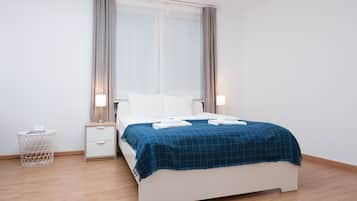 Individually decorated, individually furnished, laptop workspace