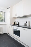 家庭公寓 | 私人厨房 | 大冰箱、烤箱、炉灶、洗碗机