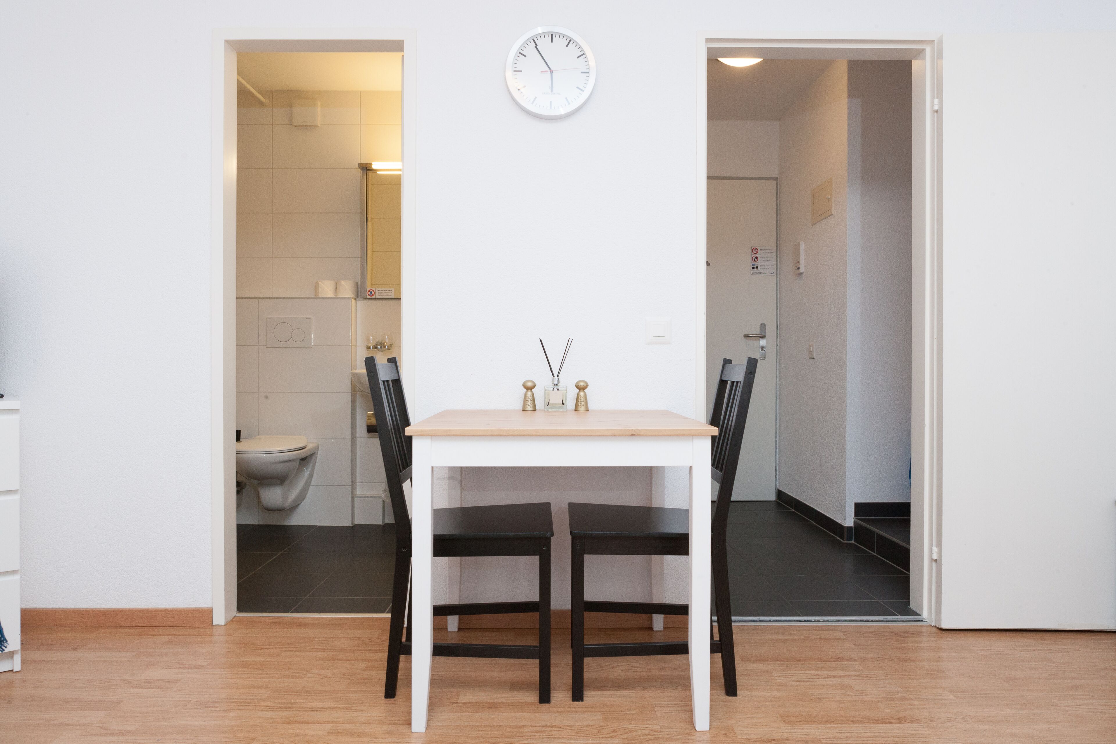 Repas dans la chambre