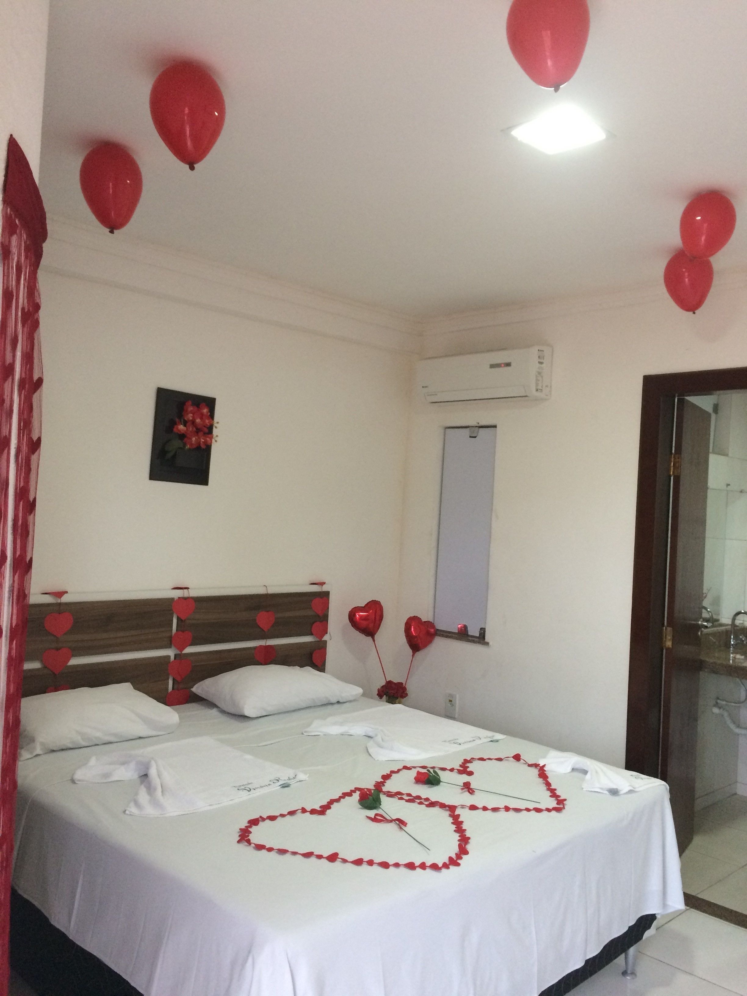 Double or Twin Room, 1 Double Bed, Non Smoking | In-room safe, iron/ironing board, free WiFi, bed sheets