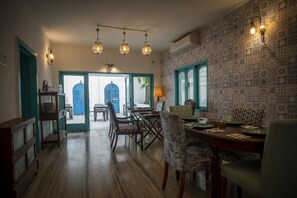 Restaurant - Ikhaya Artisanal Boutique House (Chennai)