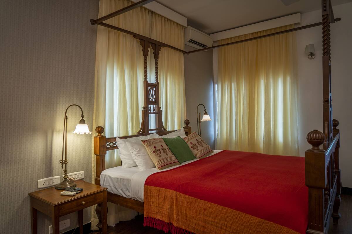 Suite, 1 lit double, non-fumeurs | 6 chambres, draps en coton égyptien, literie de qualité supérieure