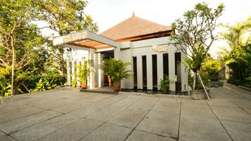 Bagian depan properti