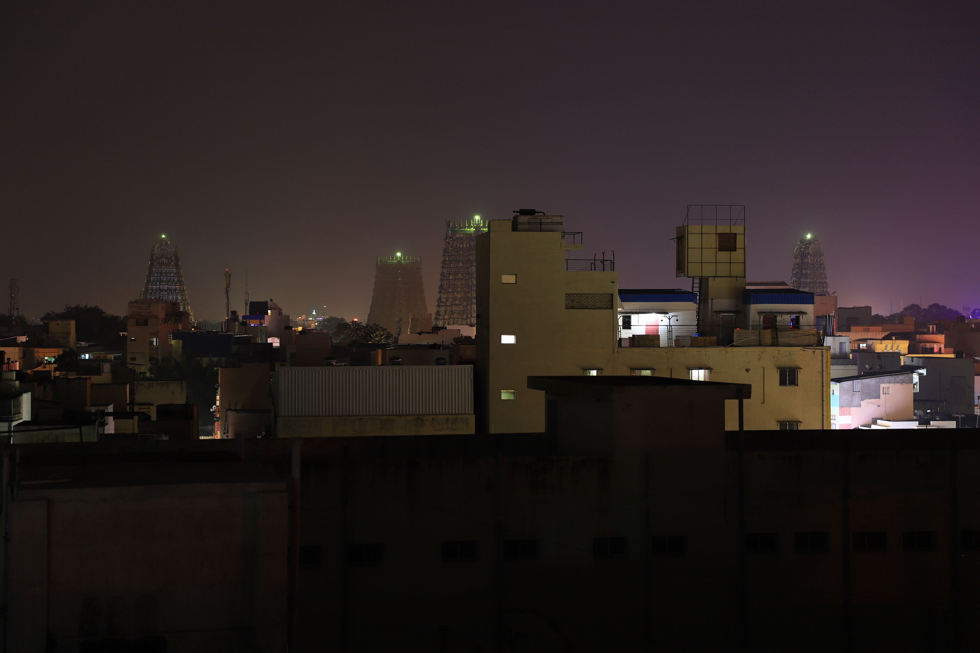 Executive Room, 1 King Bed, Non Smoking, City View | Terrace/patio