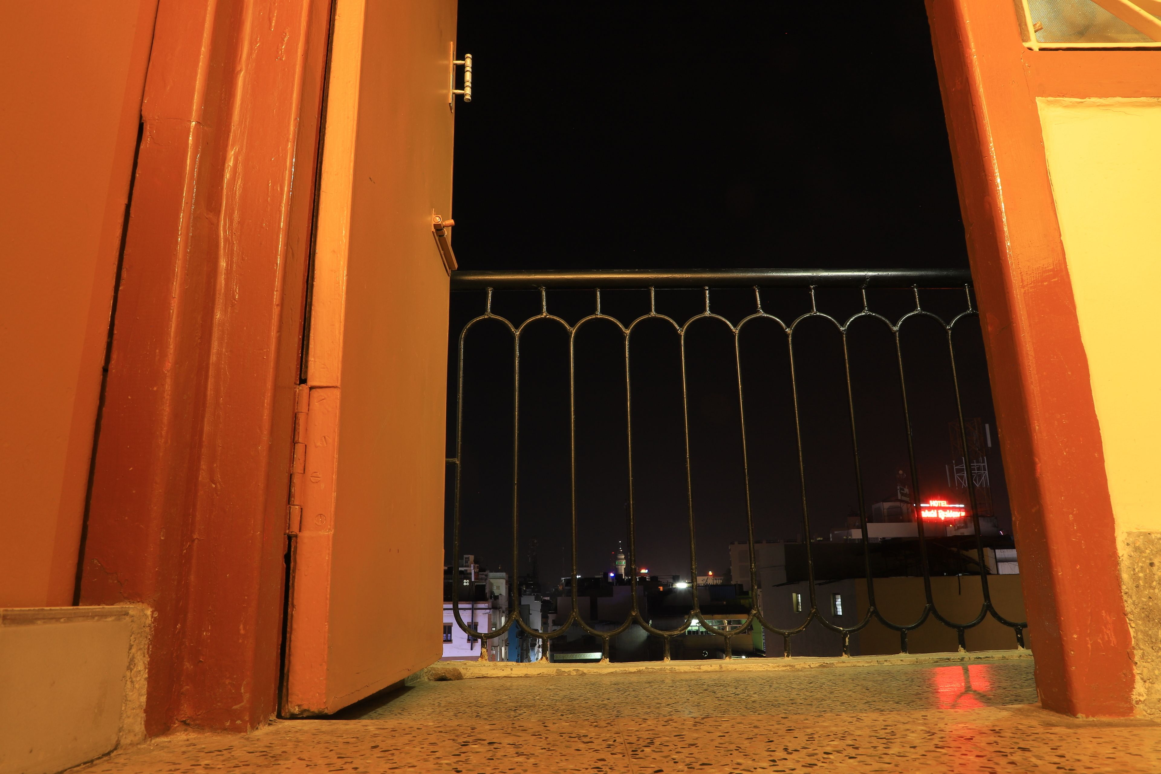 executive room, 1 king bed, non smoking, city view | balcony view