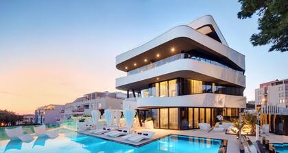 Posh Residence Luxury Suites