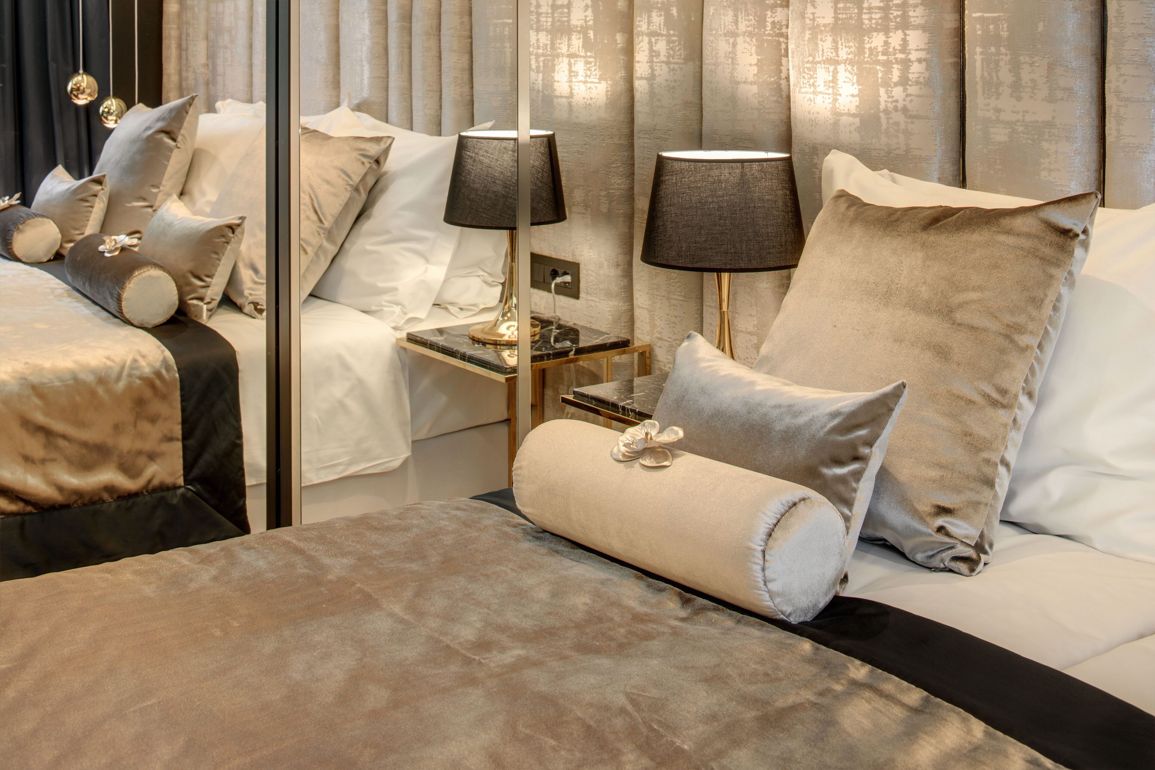 superior suite, partial sea view | 2 bedrooms, premium bedding, down duvets, in-room safe