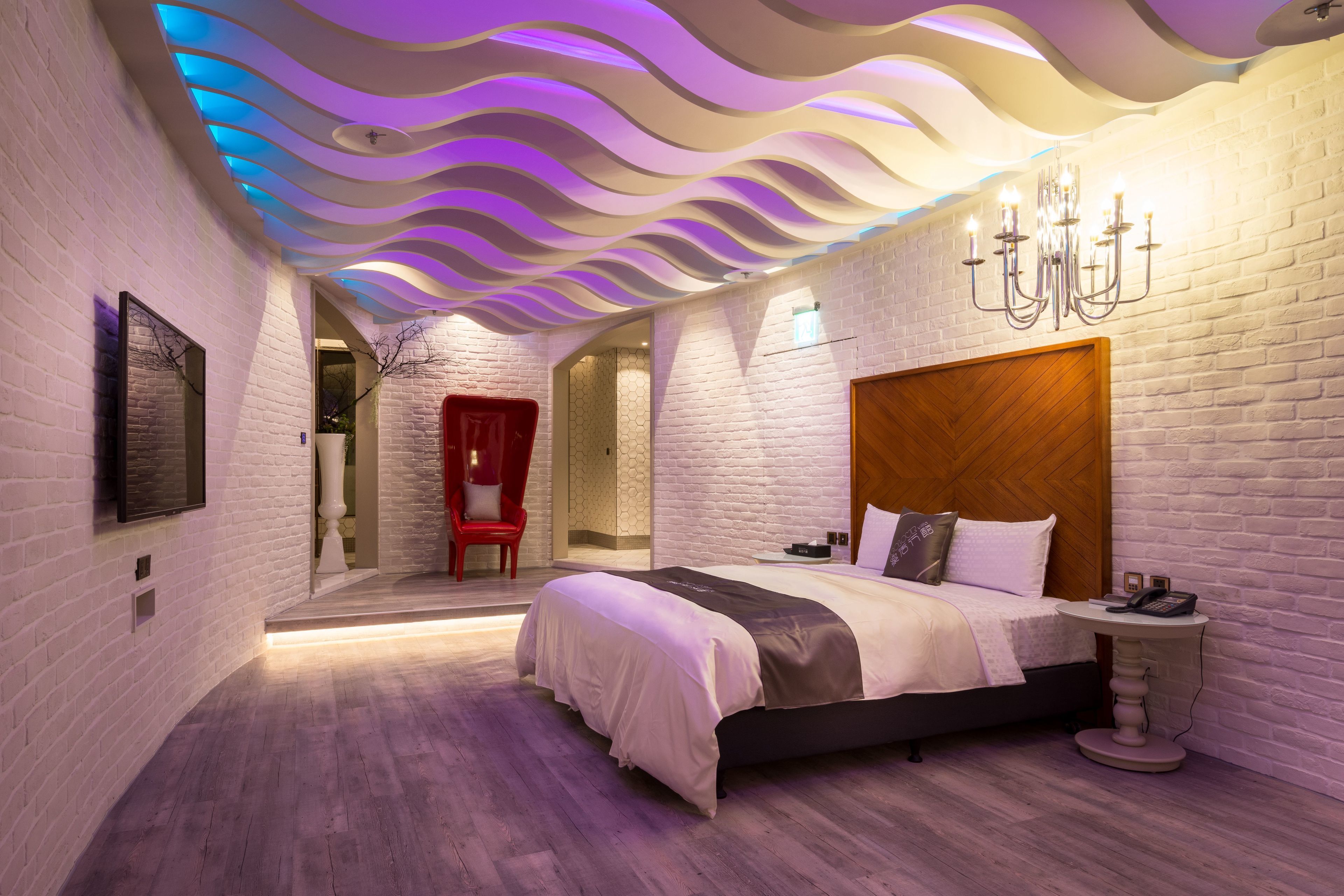 signature double room | individually decorated, desk, blackout curtains, soundproofing