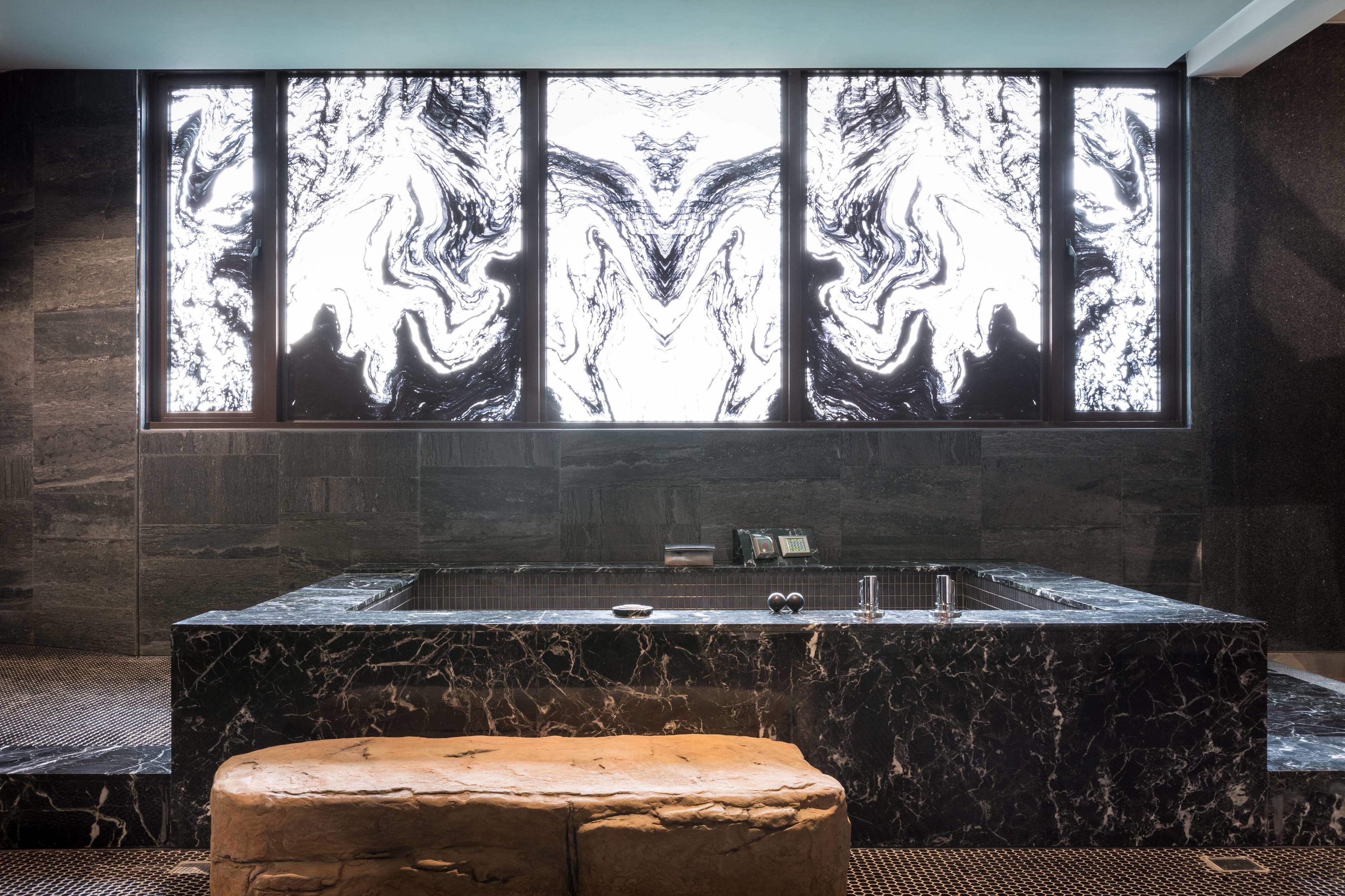 signature double room | bathroom | jetted bath, free toiletries, hair dryer, slippers