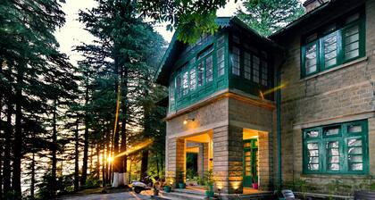 Brij Villa, Dalhousie - A Colonial Luxury Retreat