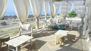 在附近的私人海滩、免费海滩班车、沙滩椅、海滩遮阳伞