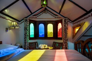 In-room safe, blackout curtains, iron/ironing board, rollaway beds - The Chateau Garli (Rakar)