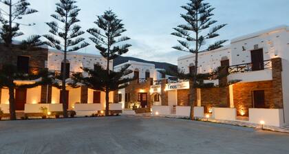 Tinos Suites & Apartments