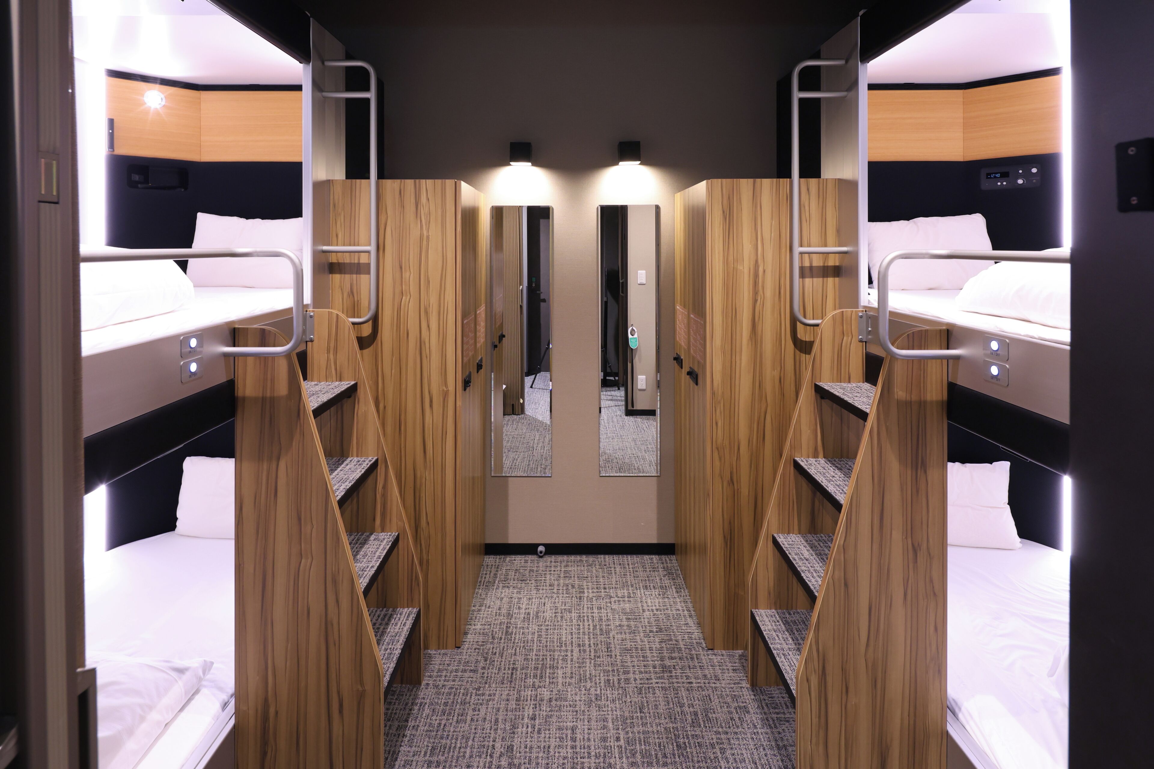 Forth Cabin(Mixed), Non Smoking