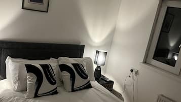 Basic Double Room, 1 Double Bed