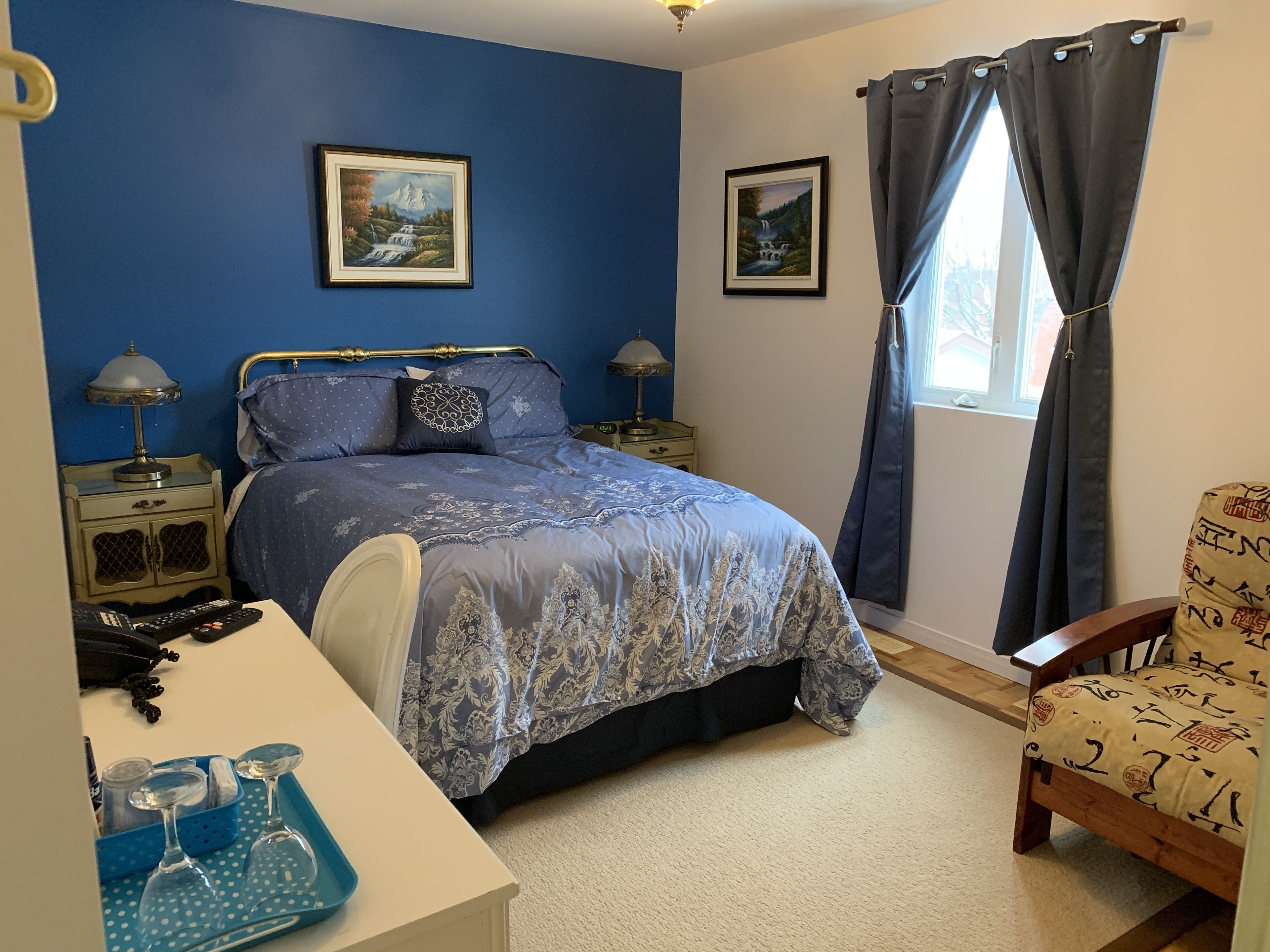 Desk, iron/ironing board, free WiFi, bed sheets