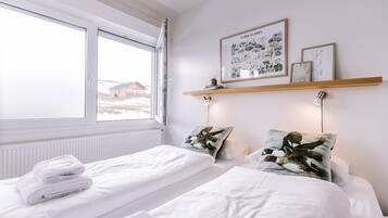 Double or Twin Room, Private Bathroom | Blackout curtains, free cots/infant beds, free WiFi, bed sheets