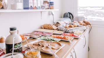 Ilmainen päivittäinen buffetaamiainen