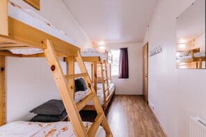Family Quadruple Room, Shared Bathroom | Free WiFi - Hlíd Hostel (Myvatn)