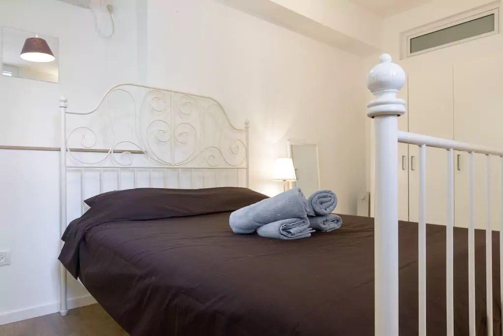 Design Apartment, 1 Bedroom | 1 bedroom, premium bedding, desk, blackout curtains