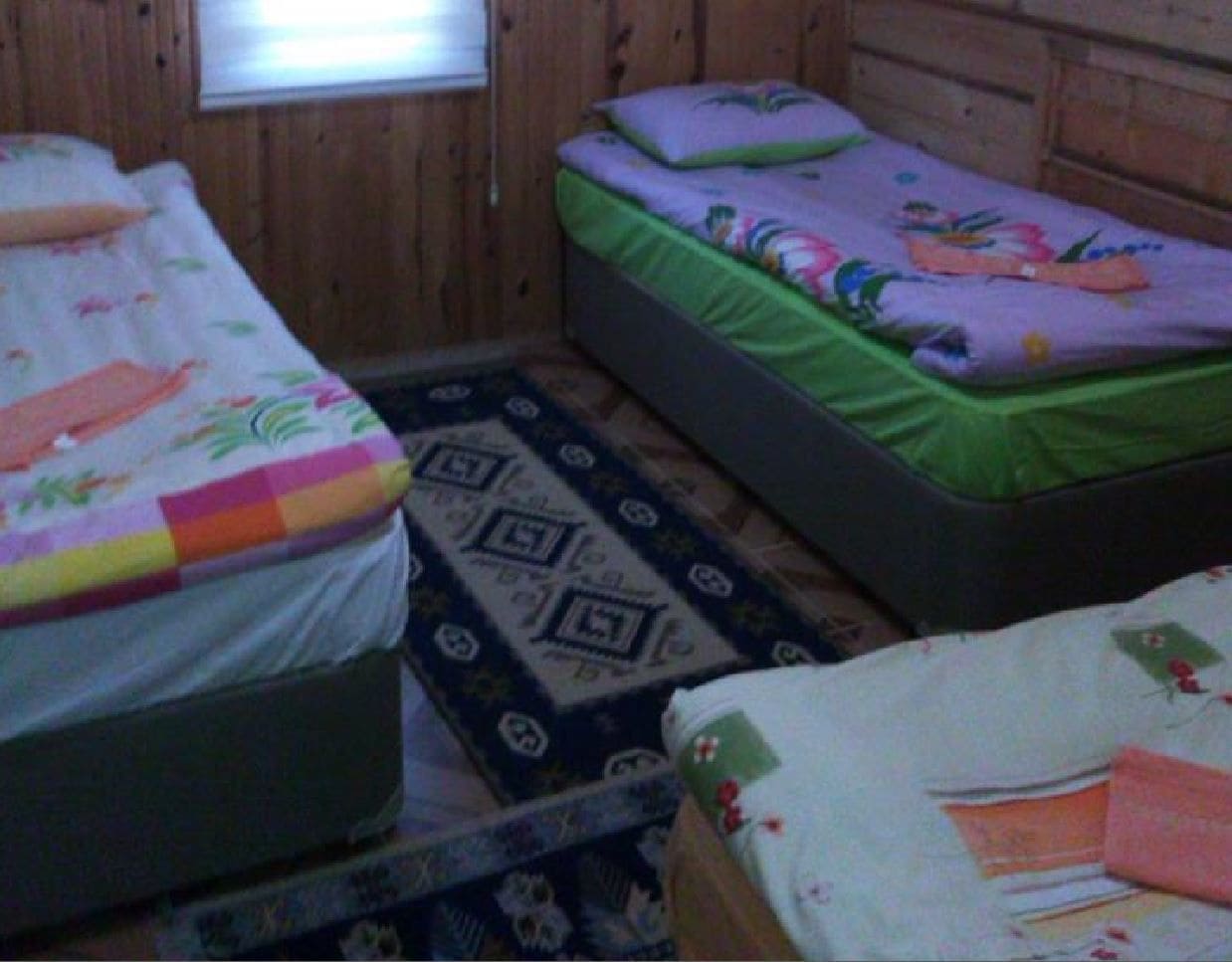 2 bedrooms, iron/ironing board