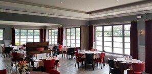 Frühstück und Abendessen