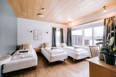 Triple Room, Shared Bathroom