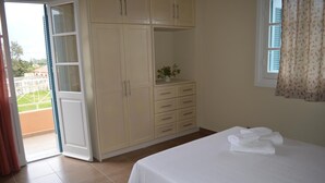 Ảnh chưa phân loại, 5 trong số 15 ảnh, nút