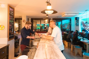 Bar (en la propiedad)