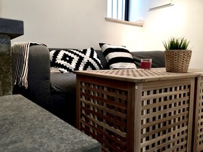 Deluxe-Maisonette, 4 Schlafzimmer, Terrasse | Wohnbereich | Flachbildfernseher, Pay-TV