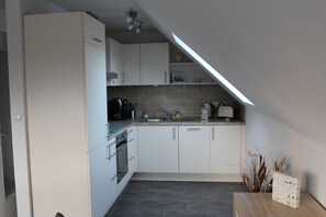 Fridge, oven, dishwasher