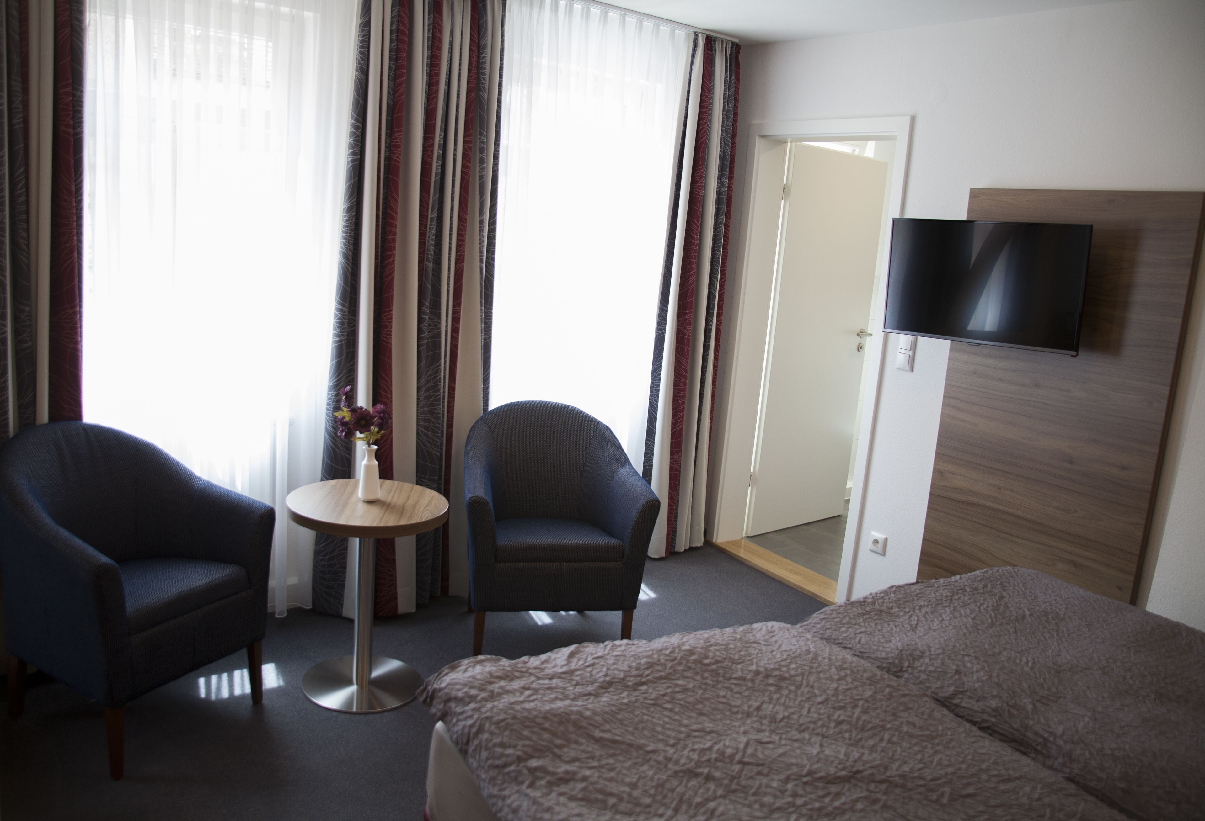 In-room safe, desk, iron/ironing board, free WiFi