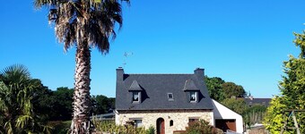 Small Breton house from Saturday to Saturday
