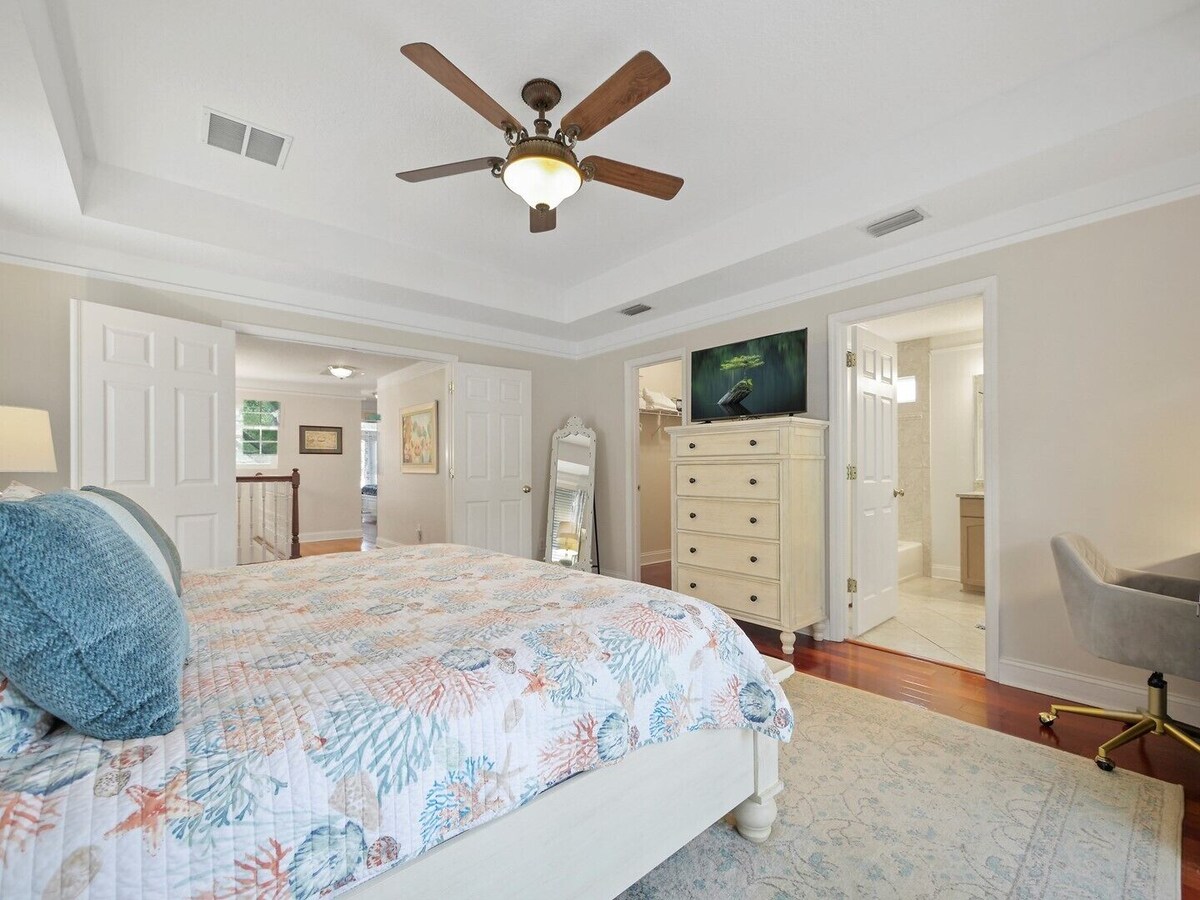 Photo 15 of Lions Bridge: Modern 3 bedroom Home in Historic Lincolnville - walk to Historic