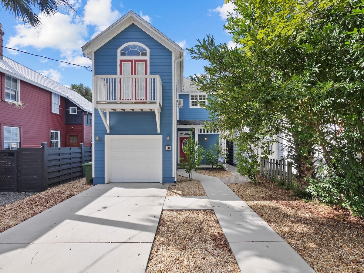 Lions Bridge: Modern 3 bedroom Home in Historic Lincolnville - walk to Historic