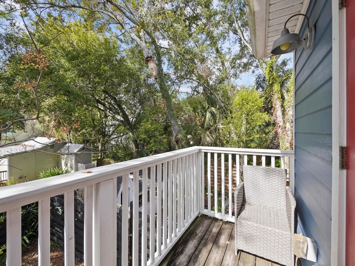 Photo 24 of Lions Bridge: Modern 3 bedroom Home in Historic Lincolnville - walk to Historic