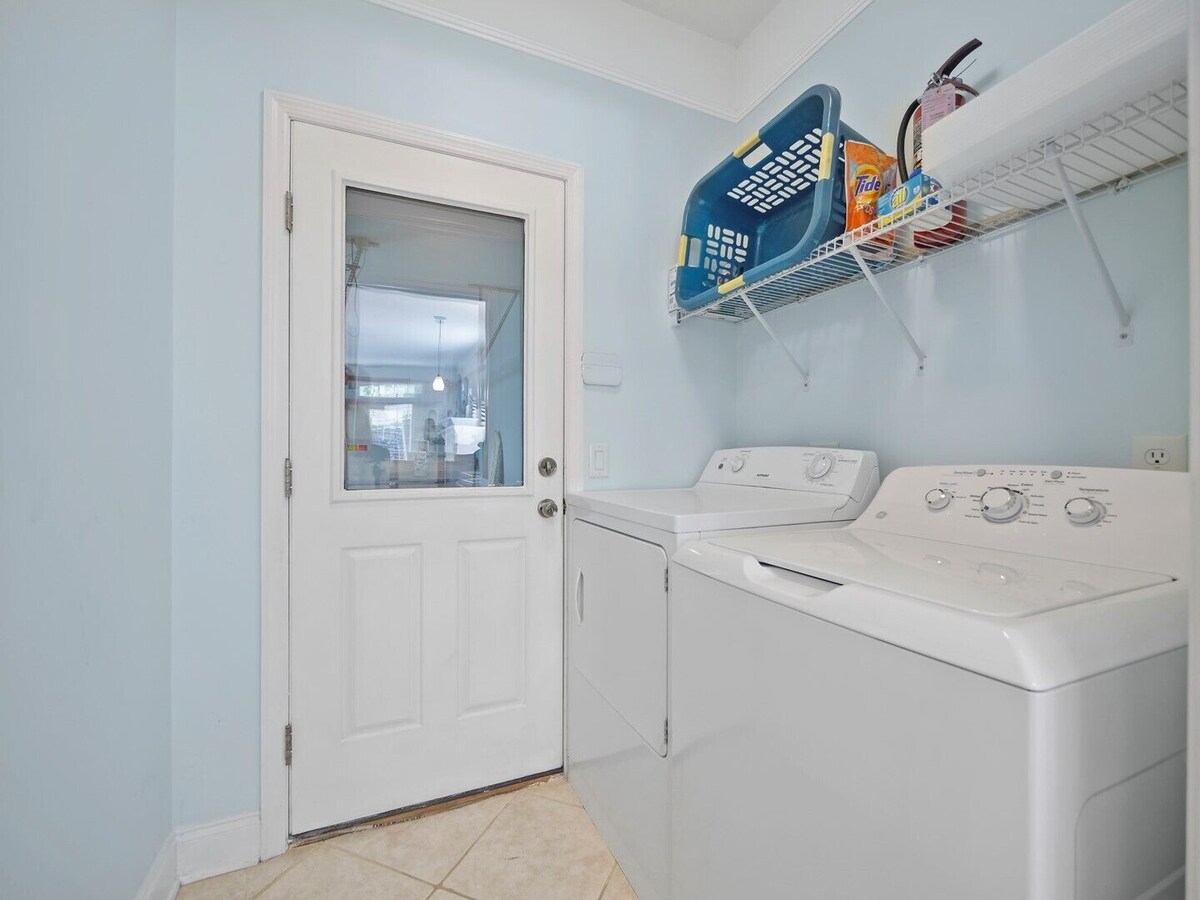 Photo 12 of Lions Bridge: Modern 3 bedroom Home in Historic Lincolnville - walk to Historic