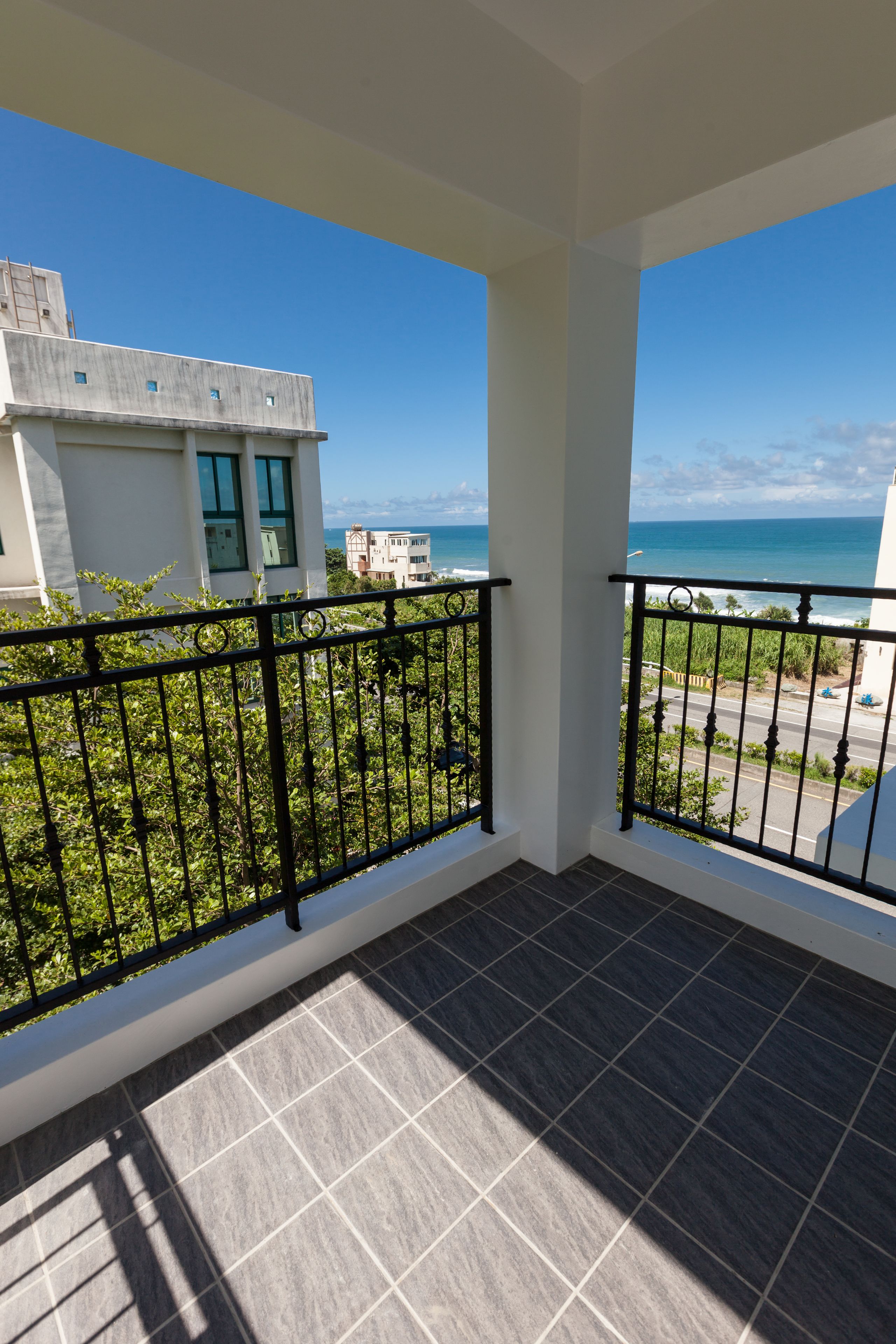 Familieværelse til 4 personer - 2 dobbeltsenge - handicapvenligt - ikke-ryger | Mørklægningsgardiner, gratis Wi-Fi